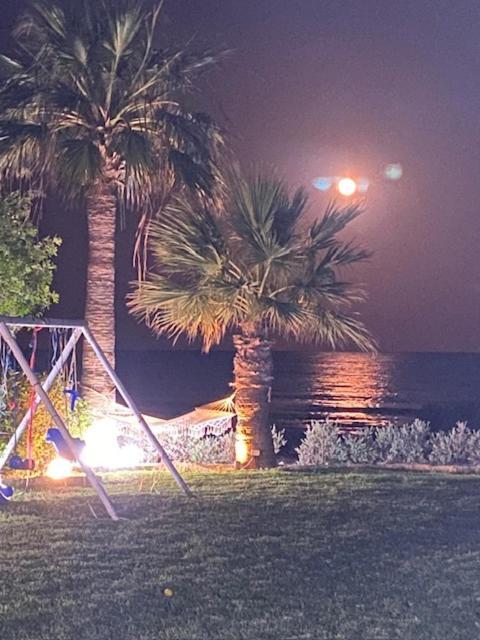 Ionion Beachfront Villa ไอยานาปา ภายนอก รูปภาพ